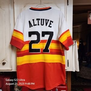 Altuve Jersey. Cooperstown Collection. Majestic.
